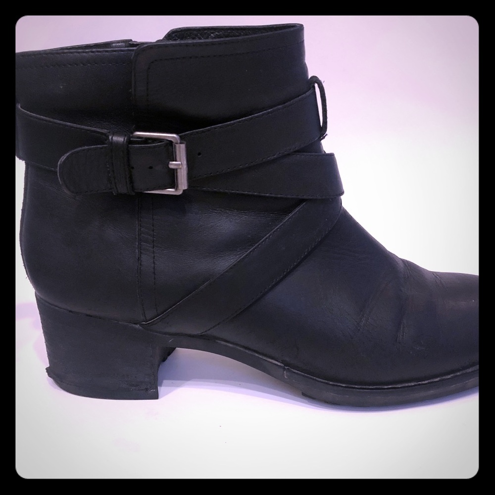 Tara M Black Ankle Boots Sz 9.5